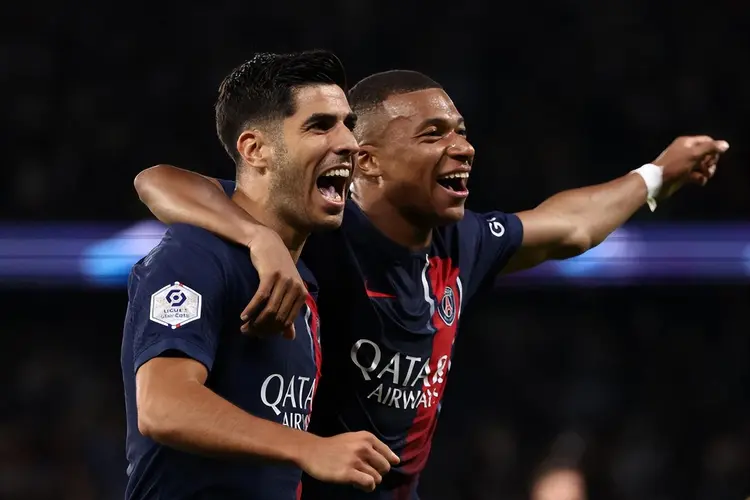 包含马德里竞技迎法国杯关键赛；冲刺阶段扳平良机；目标明确；数据趋势出现新变化的词条